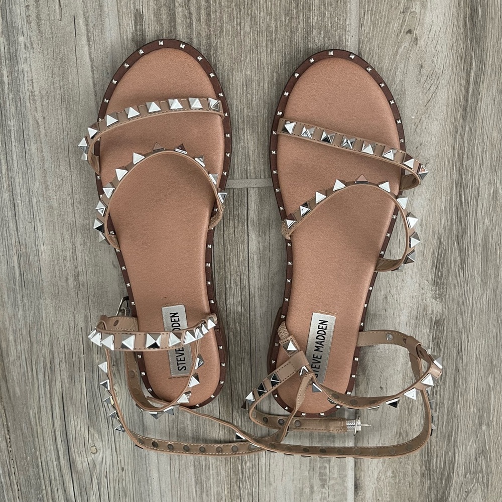 Steve Madden Tan Studded Sandals
